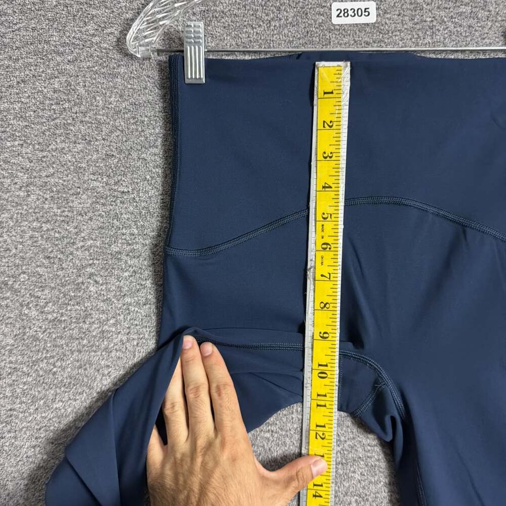 Spanx Women's Size Medium Tall Booty Boost Yoga Flare Pants - Picture 9 of 10
